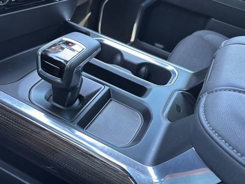 Used 2024 Chevrolet Silverado 1500 LT Trail Boss w/ Protection Package image 14