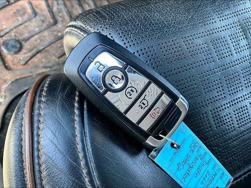 Used 2022 Lincoln Navigator Black Label image 11