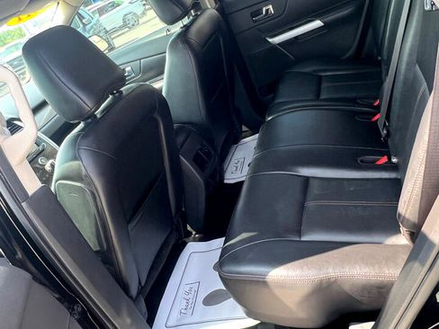 Used 2011 Ford Edge SEL w/ Canadian Comfort Pkg image 11