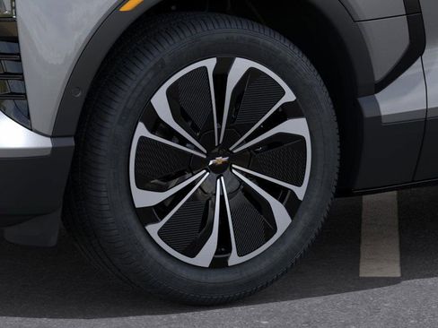 New 2026 Chevrolet Blazer EV LT image 10