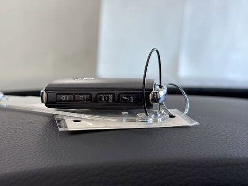 New 2026 MAZDA CX-90 Plug-In Hybrid w/ Premium Plus AWD/4WD image 32