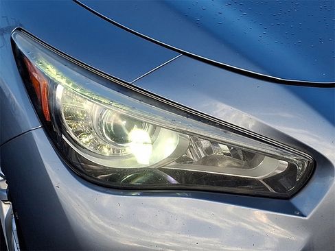 Used 2014 INFINITI Q50 Premium w/ Navigation Package image 16