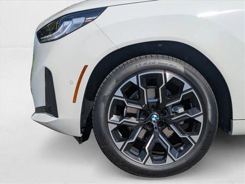 Used 2026 BMW X3 xDrive30i w/ Premium Package AWD/4WD image 10