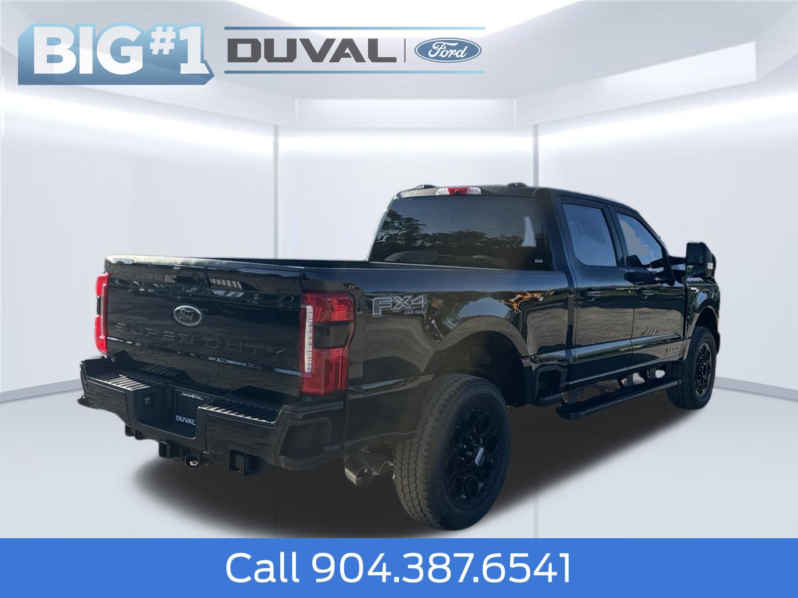 New 2026 Ford F350 Lariat w/ Black Appearance Package AWD/4WD image 2