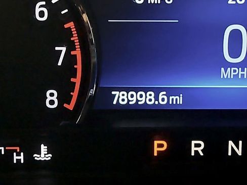 Used 2020 Ford Explorer XLT w/ Equipment Group 202A image 20