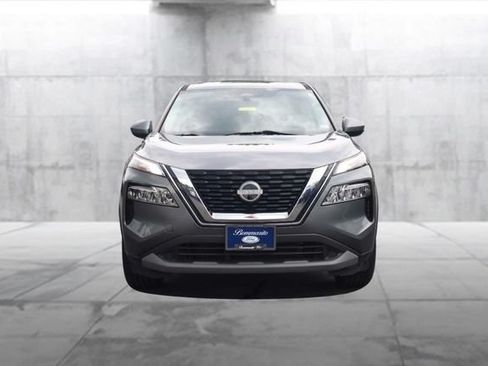 Used 2023 Nissan Rogue SV AWD/4WD image 4