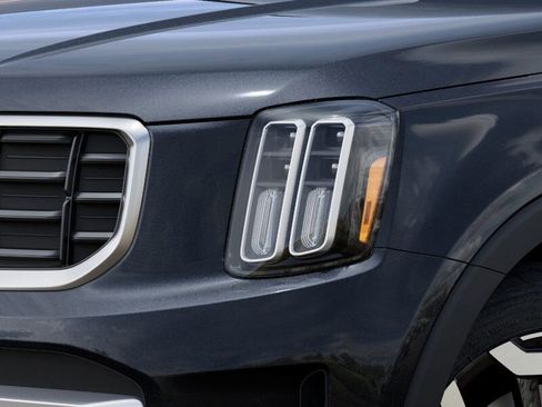 New 2025 Kia Telluride S FWD image 10
