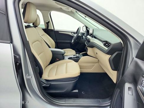 Used 2021 Ford Escape SEL w/ Technology Package image 14