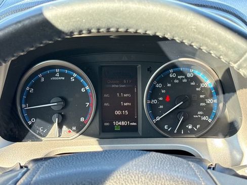 Used 2017 Toyota RAV4 XLE w/ Plus Special Value Package AWD/4WD image 13