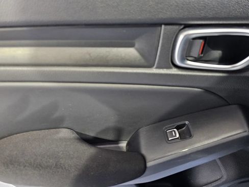 Used 2022 Honda Civic Sport image 10