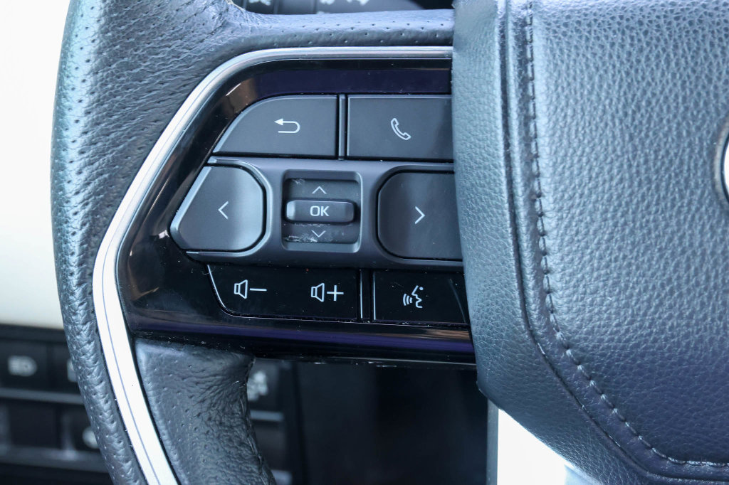 Used 2023 Toyota Tundra Capstone AWD/4WD image 35