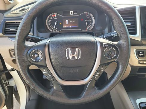 Used 2018 Honda Pilot LX image 21