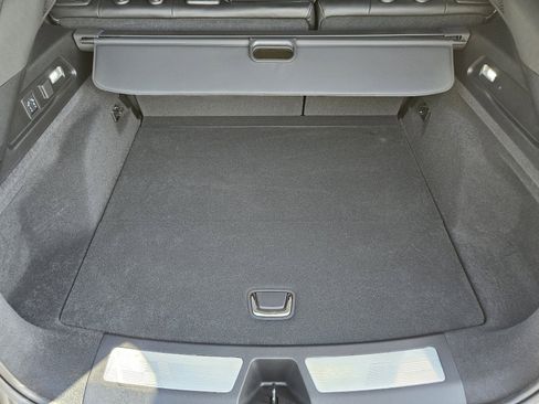 New 2026 Cadillac Lyriq V w/ Exterior Carbon Fiber Package AWD/4WD image 22