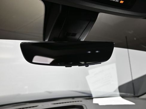 Used 2022 GMC Sierra 3500 Denali w/ Denali Ultimate Package image 24