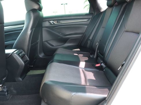 Used 2022 Honda Accord Sport image 14