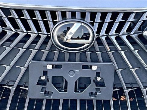 Used 2023 Lexus ES 350 image 12