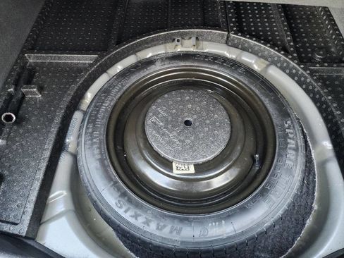 Used 2013 Ford Focus SE image 28