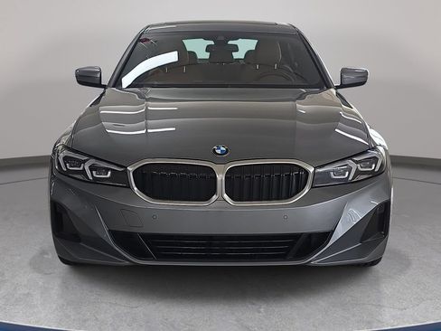 Used 2024 BMW 330i Sedan w/ Convenience Package RWD image 2