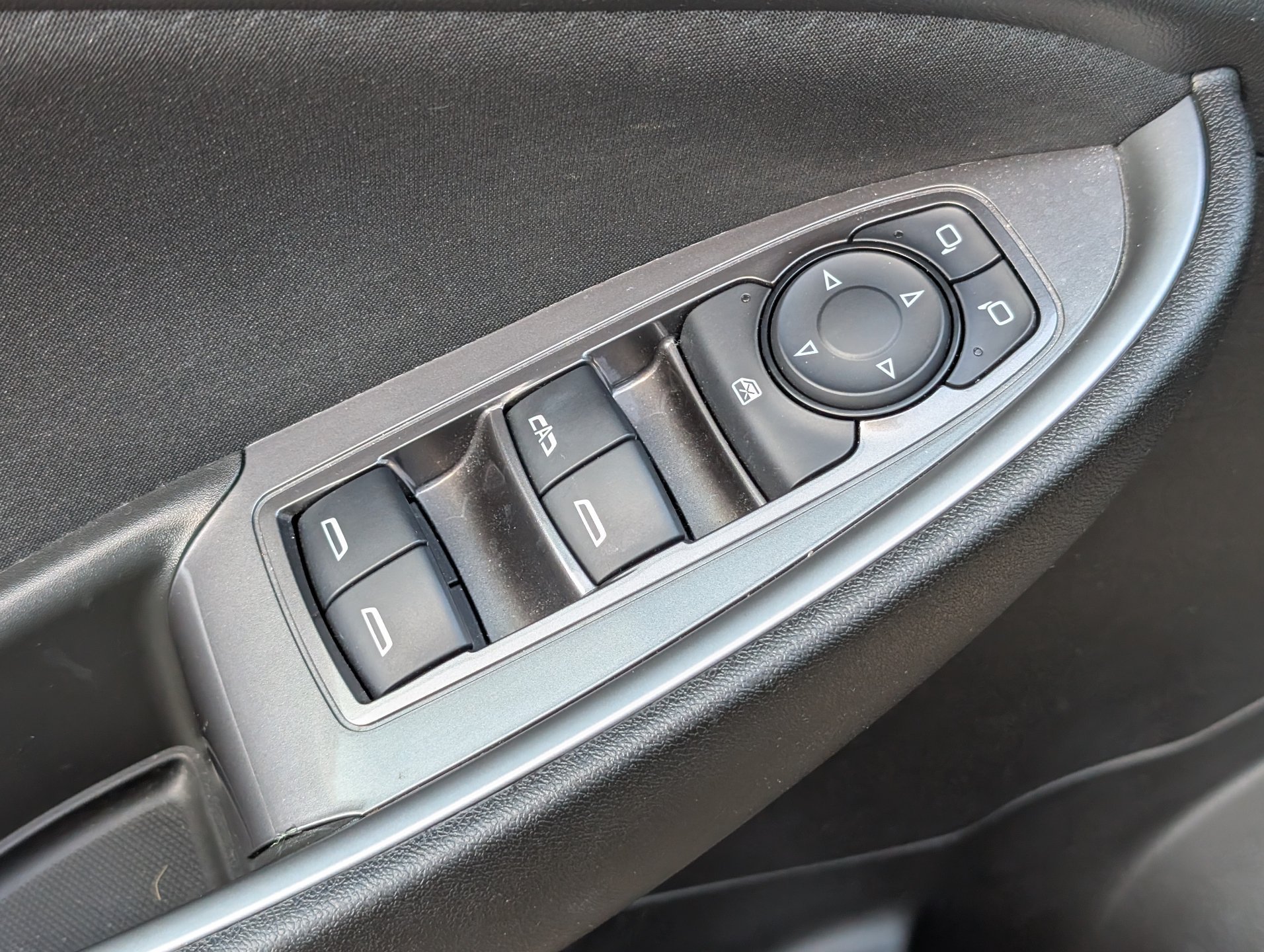 Used 2024 Chevrolet Malibu LT FWD image 19