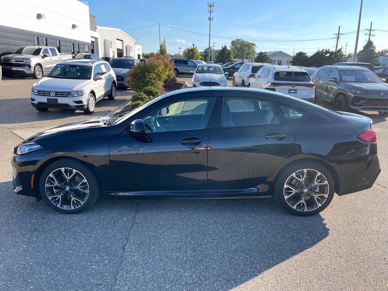 Used 2025 BMW 228i xDrive AWD/4WD image 10