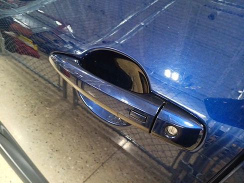 Used 2025 Nissan Rogue SV image 9