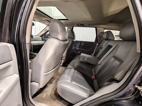 Used 2005 Jeep Grand Cherokee Limited w/ Trailer Tow Group IV AWD/4WD image 24