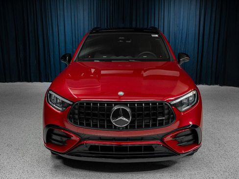 New 2026 Mercedes-Benz GLC 43 AMG 4MATIC image 2
