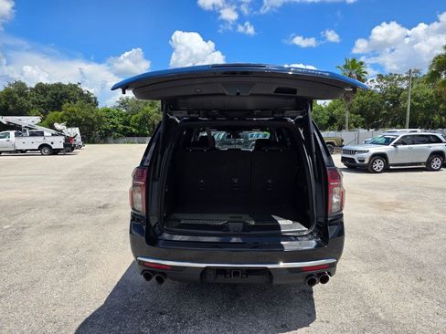 Used 2023 Chevrolet Tahoe Premier RWD image 40