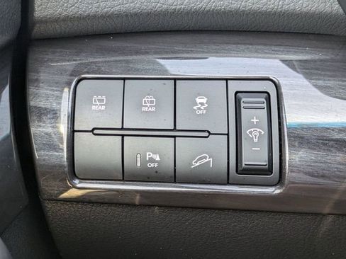 Used 2013 Kia Sorento SX w/ SX Premium Pkg FWD image 25