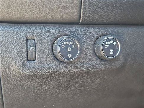 Used 2021 GMC Canyon AT4 w/ Driver Alert Package AWD/4WD image 13