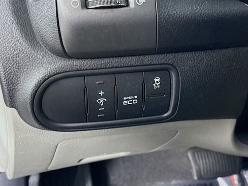 Used 2015 Kia Forte LX image 14