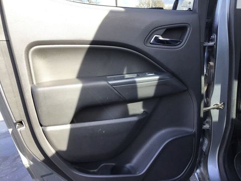 Used 2018 Chevrolet Colorado ZR2 image 12