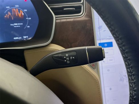 Used 2016 Tesla Model X P90D image 16