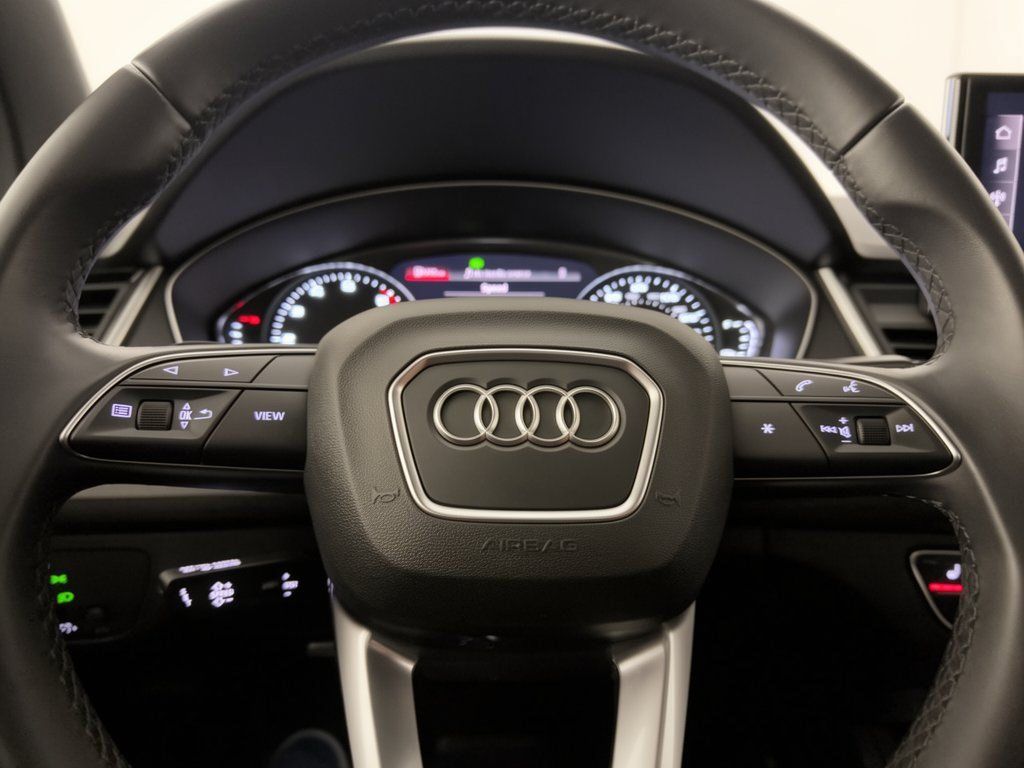 Used 2023 Audi Q5 2.0T Premium AWD/4WD image 10