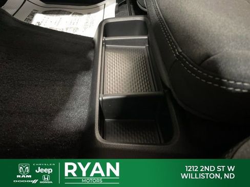 New 2026 RAM 1500 Big Horn AWD/4WD image 33