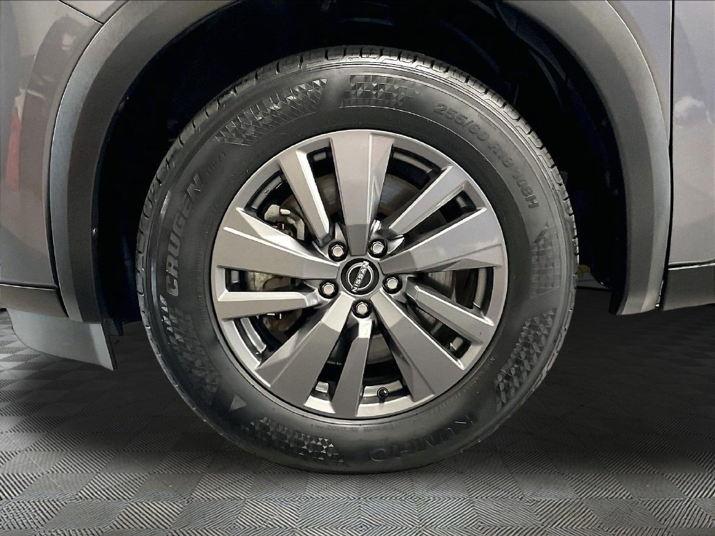 Certified 2025 Nissan Pathfinder SV AWD/4WD image 7