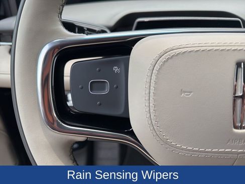 Used 2024 Lincoln Nautilus Premier w/ Equipment Group 102A AWD/4WD image 30