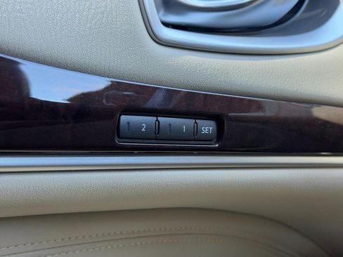 Used 2017 INFINITI QX60 Luxe w/ Deluxe Technology Package image 12