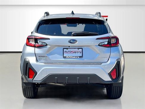 Used 2024 Subaru Crosstrek 2.0i Premium image 6