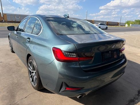 Used 2020 BMW 330i Sedan w/ Convenience Package image 17