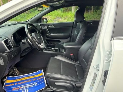 Used 2020 Kia Sportage S w/ S Sunroof Package AWD/4WD image 13