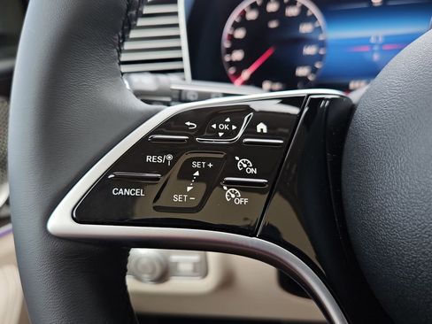 New 2026 Mercedes-Benz GLE 350 4MATIC image 29