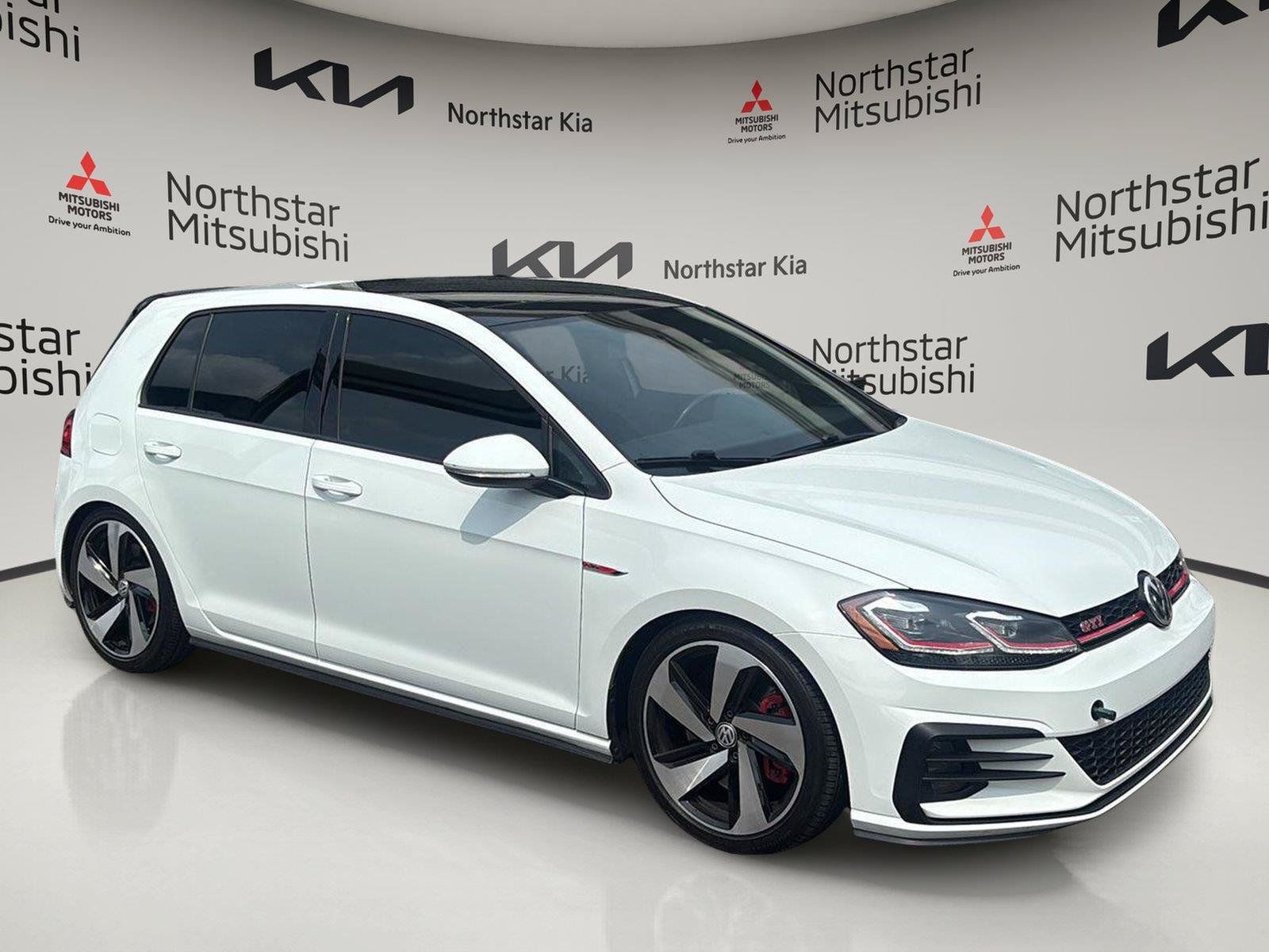 Used 2019 Volkswagen GTI SE w/ SE Experience Package FWD image 14