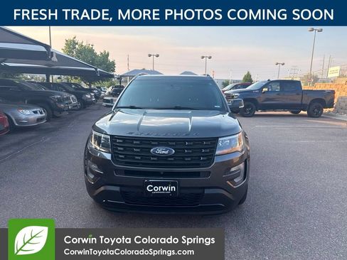 Used 2016 Ford Explorer Sport w/ Equipment Group 401A AWD/4WD image 2