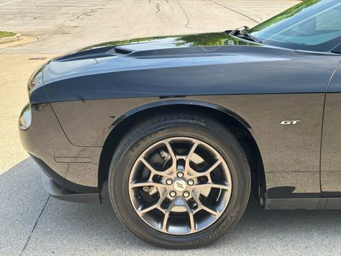 Used 2018 Dodge Challenger GT w/ Technology Group image 32
