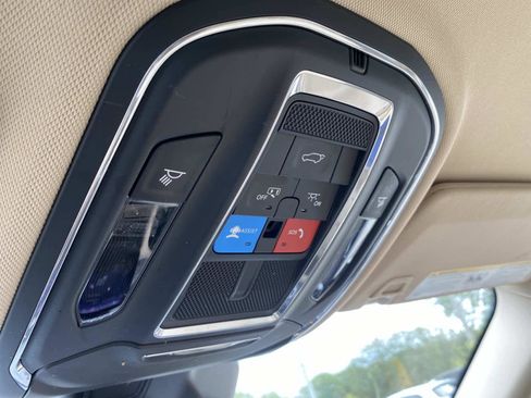 Certified 2022 Jeep Grand Cherokee L Limited image 30