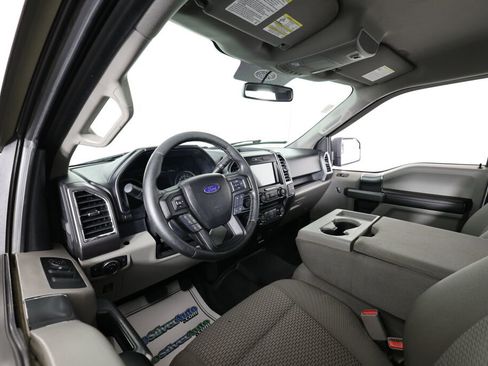Used 2016 Ford F150 XLT w/ Equipment Group 302A Luxury AWD/4WD image 10