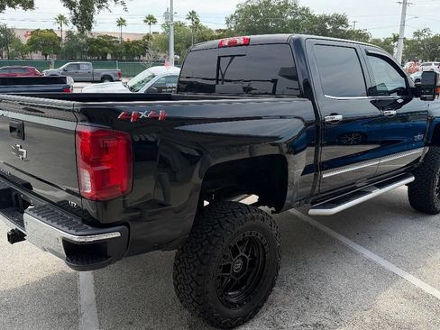Used 2018 Chevrolet Silverado 1500 LTZ w/ Texas Edition AWD/4WD image 5