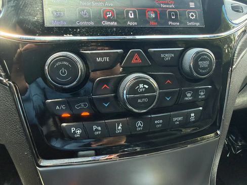 Used 2020 Jeep Grand Cherokee High Altitude AWD/4WD image 4