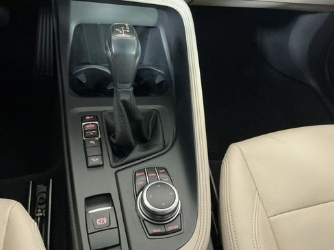 Used 2019 BMW X1 xDrive28i w/ Convenience Package image 12